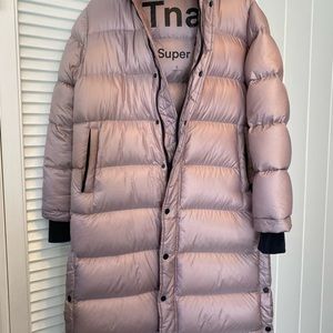 Aritizia The Super Puff Long